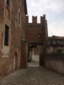 Buronzo-Castello-Consortile-01