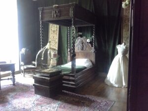 Chateau-de-Bridoire-06