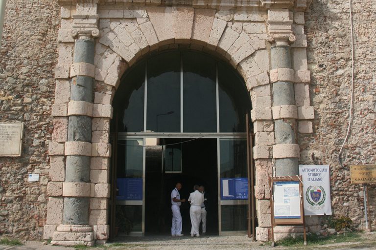 2021-09-26-GNC-01
