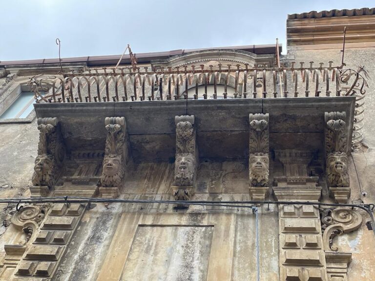 2023-04-16-palazzolo-acreide-14